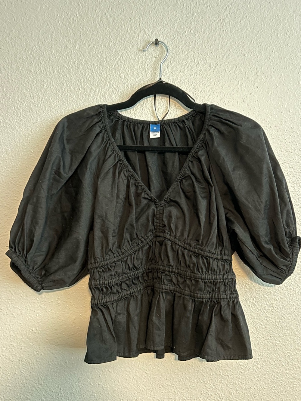Women’s Black Puff Sleeve Peplum Top
